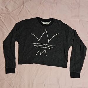 💜Adidas sweater/shirt color gray💕